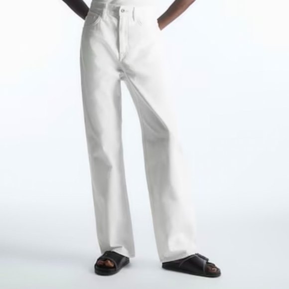 COS Contrast-Stitch Buckled Leather Slides - Picture 3 of 16